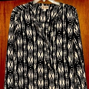 NWOT Kate & Mallory Blouse L